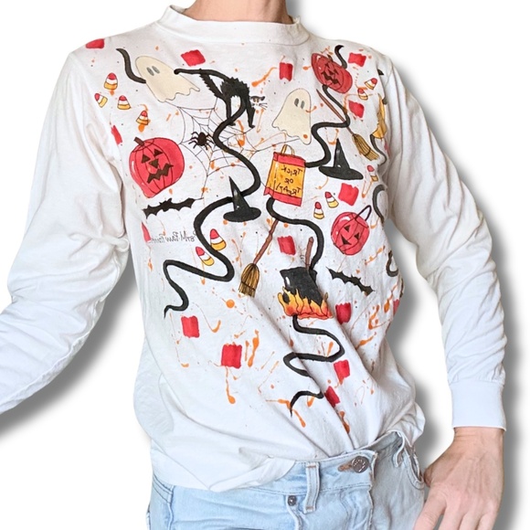 Vintage 80s Halloween Hand-Painted Long Sleeve Tee Made in USA, Med / Sm - Picture 6 of 12